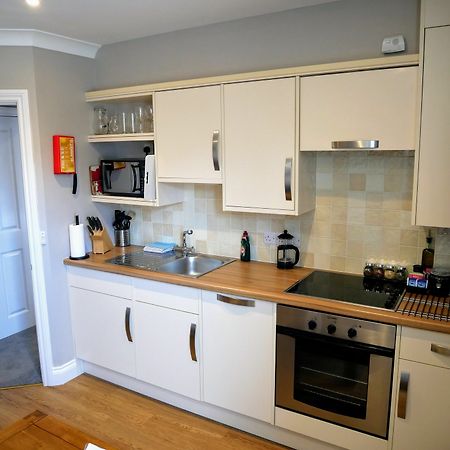 Peartree Serviced Apartments Salisbury Exterior foto