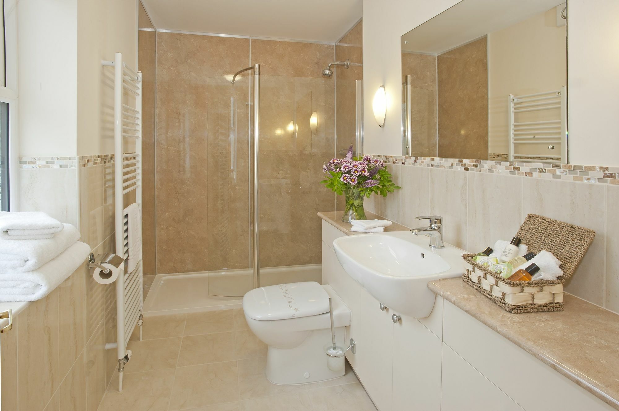 Peartree Serviced Apartments Salisbury Exterior foto