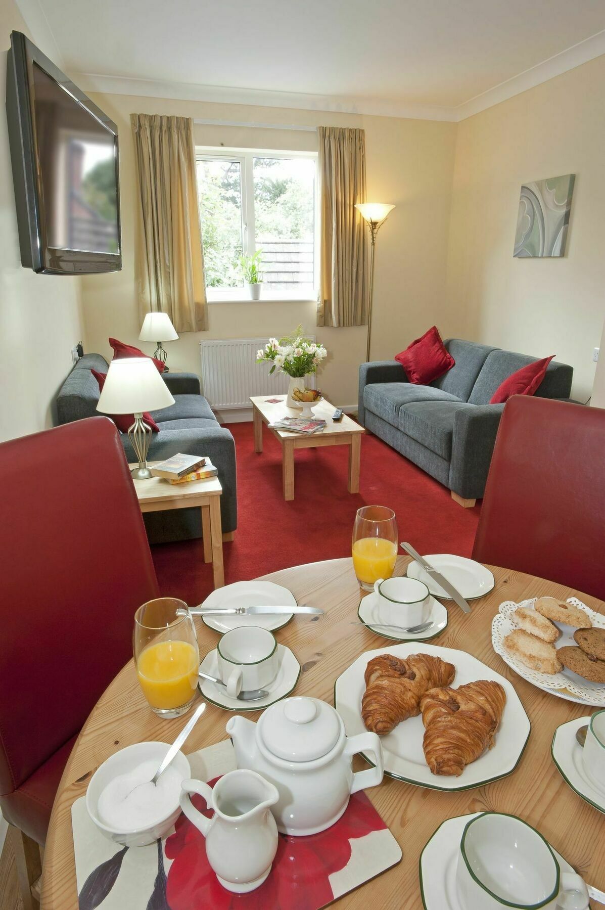 Peartree Serviced Apartments Salisbury Exterior foto